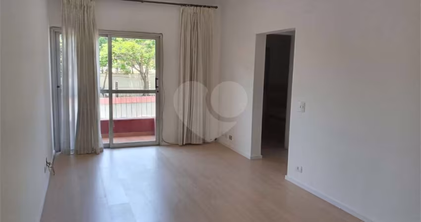 APTO COM 2 QUARTOS NA AV SABARÁ  VILA EMIR