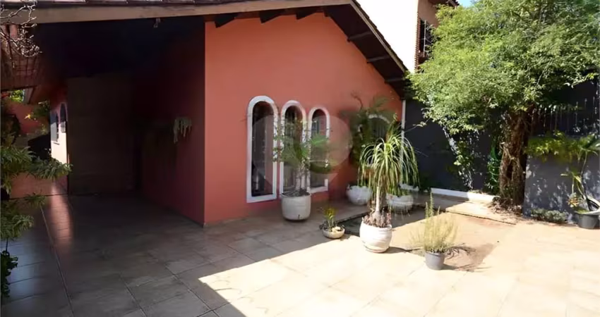 Casa térrea com 3 quartos à venda em jardim três marias - sp