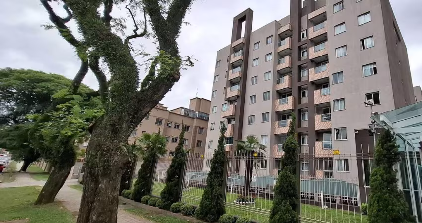 Apartamento com sacada e churrasqueira no Capão raso