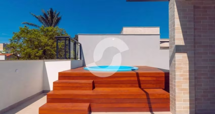 Casa triplex com 4 suites com piscina e churrasqueira em Itaipu