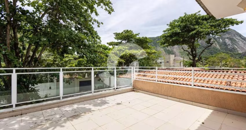 Casa com 5 suítes à venda, 357 m² por R$ 3.300.000 - Itacoatiara - Niterói/RJ