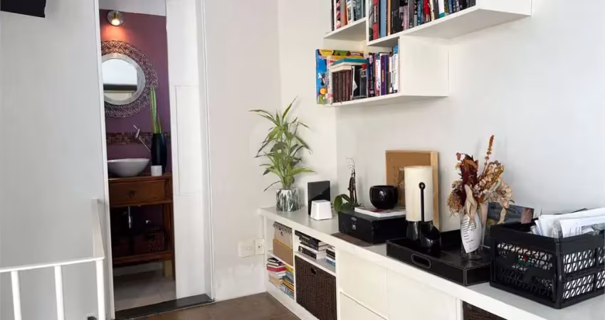 Apartamento para Venda  na Vila Mariana com 72m²  1 suítes 2 vagas de garagem