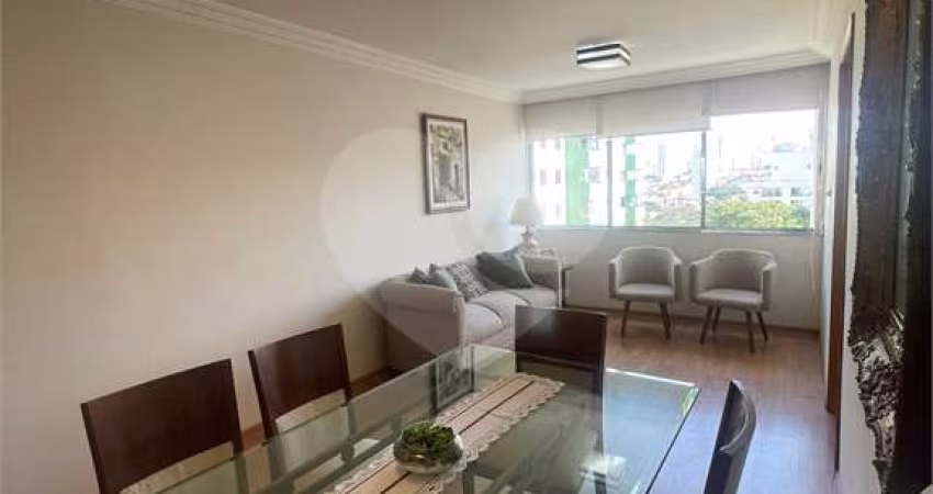charme econforto em 2 dormitórios na Saúde