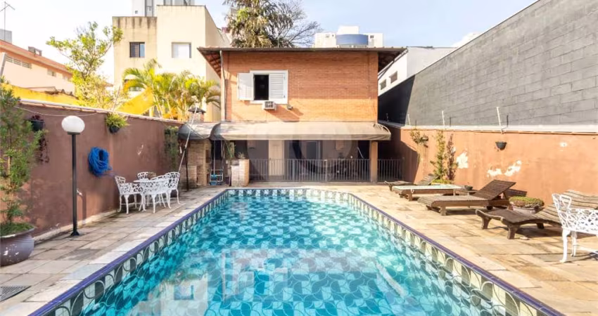 Casa com 4 quartos à venda na Rua Arnoldo Baldoino Welter, 110, Jabaquara, São Paulo