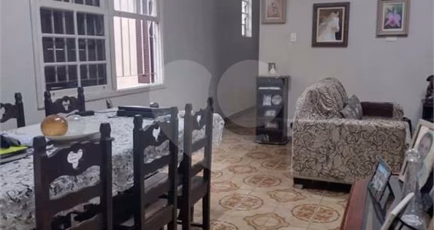 Sobrado com 4 quartos à venda ou para locação em Centro - SP