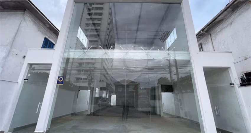 Salão Comercial à venda ou para locação em Macuco - SP