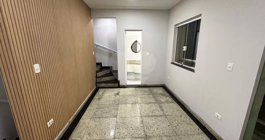 Sobrado com 3 quartos à venda em Aparecida - SP