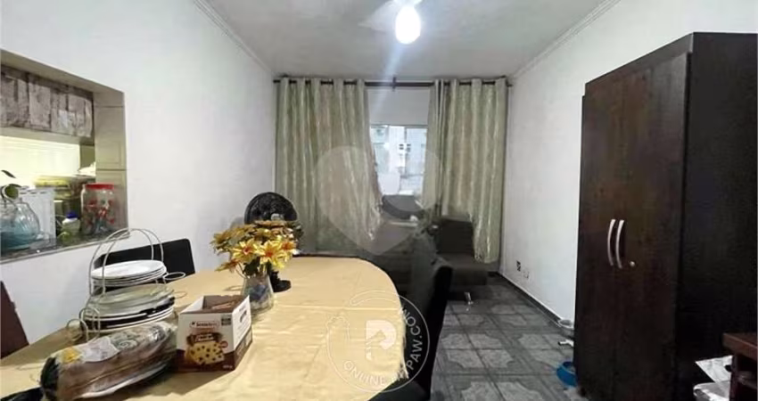 Apartamento com 3 quartos à venda em Encruzilhada - SP