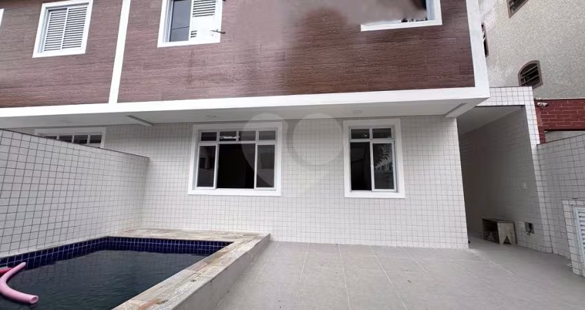Casa de vila com 3 quartos à venda em Embaré - SP