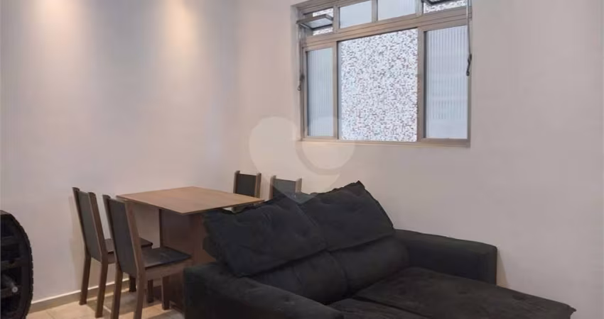 Apartamento com 2 quartos à venda em Encruzilhada - SP