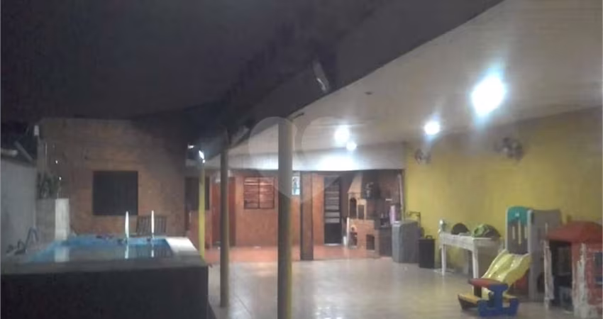 Casa térrea com 1 quartos à venda em Santa Maria - SP
