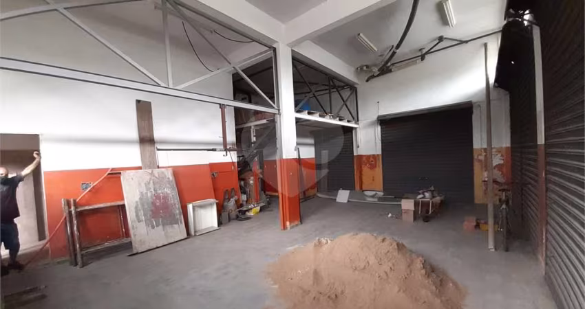 Sobrado com 2 quartos à venda ou para locação em Cidade Naútica - SP