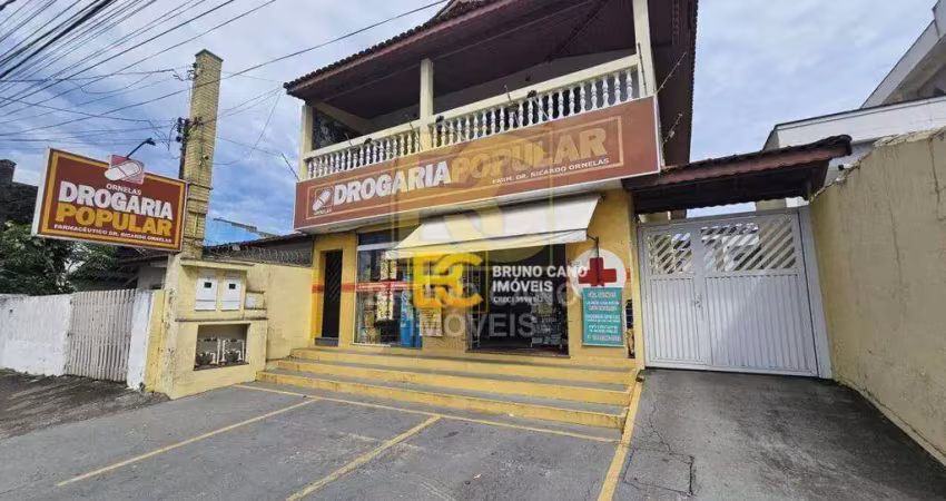 Casa com 3 dormitórios à venda, 403 m² por r$ 1.500.000,00 - centro - peruíbe/sp