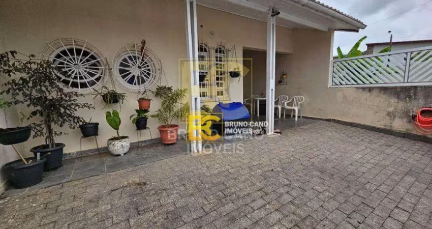 Casa térrea com 3 dormitórios e jardim de inverno – conforto e localização em peruíbe