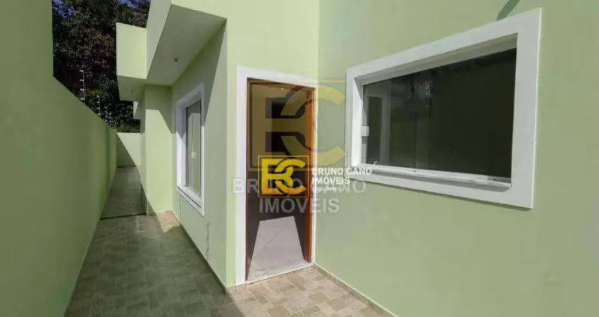 Linda Casa Térrea à Venda em Peruíbe – Bairro Residencial Tranquilo
