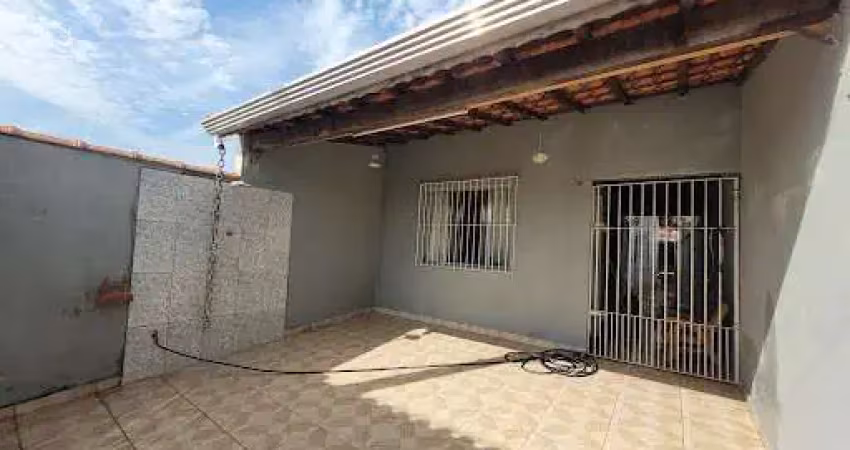 Oportunidade! casa com 2 dormitórios e área de lazer – 1.600m da praia em peruíbe