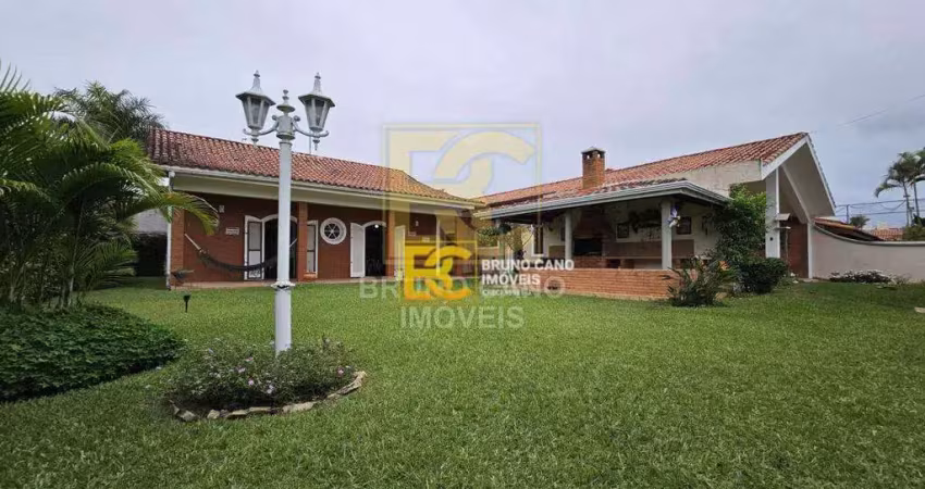 Casa com 4 quartos à venda na Avenida Edson Vieira Carreira, 131, Parque Balneário Oásis, Peruíbe