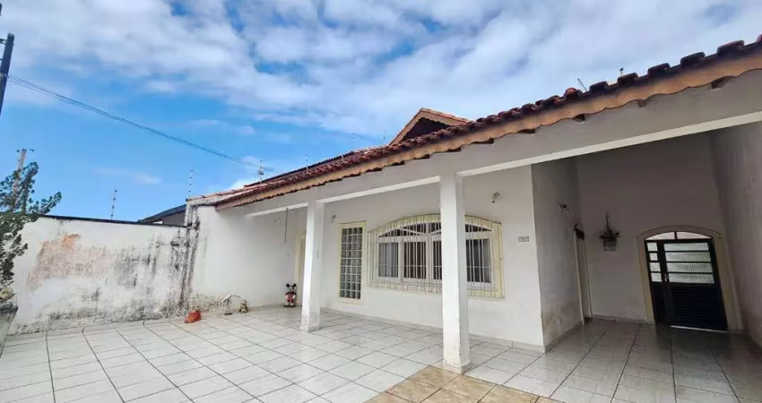 Casa à venda com 3 quartos na cidade de peruíbe - peruíbe/sp