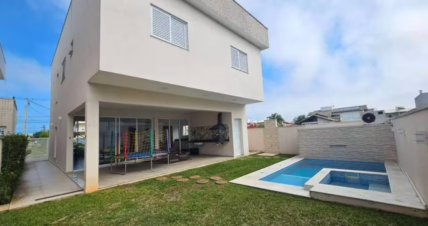 Sobrado com 4 dormitórios, piscina e área de lazer a venda   - bougainvillee residencial iv - peruíbe/sp