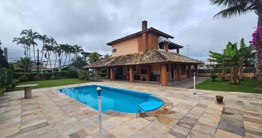 Sobrado em 2 Lotes com 4 Dormitórios e Piscina a venda  - Bougainville Residencial III - Peruíbe/SP