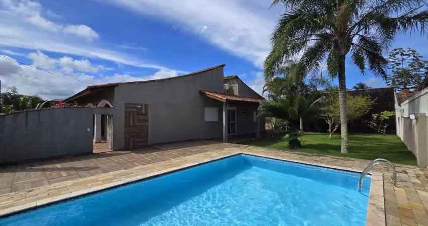 Casa térrea em 2 lotes á 500m do mar  - oasis - peruíbe/sp