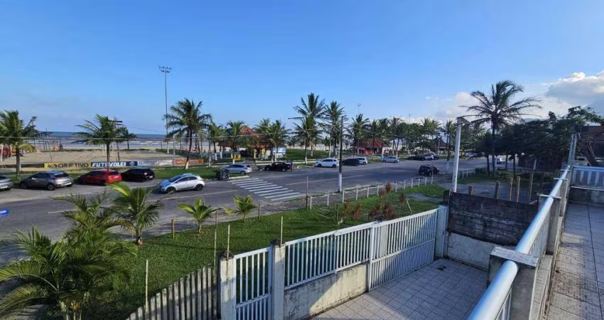 Casa em Frente ao Mar - Centro - Peruíbe/SP