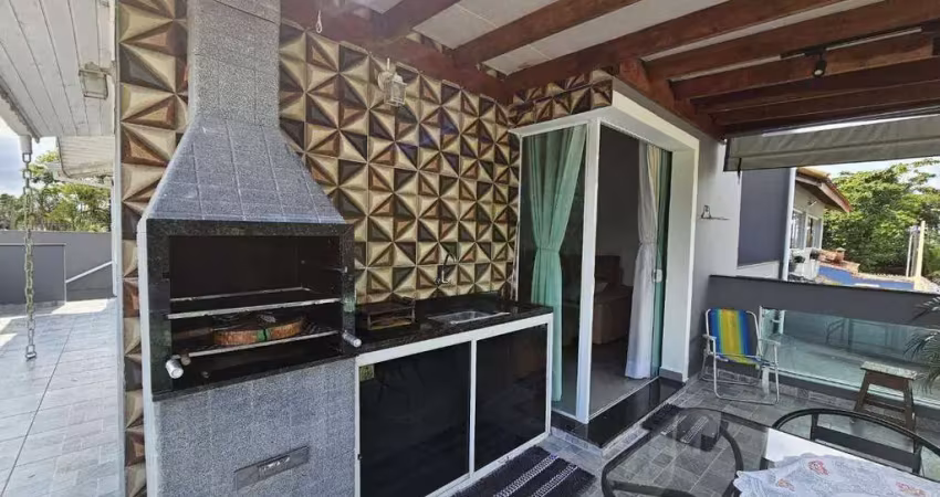 Casas sobrepostas à venda - Jardim Veneza - Peruíbe/SP