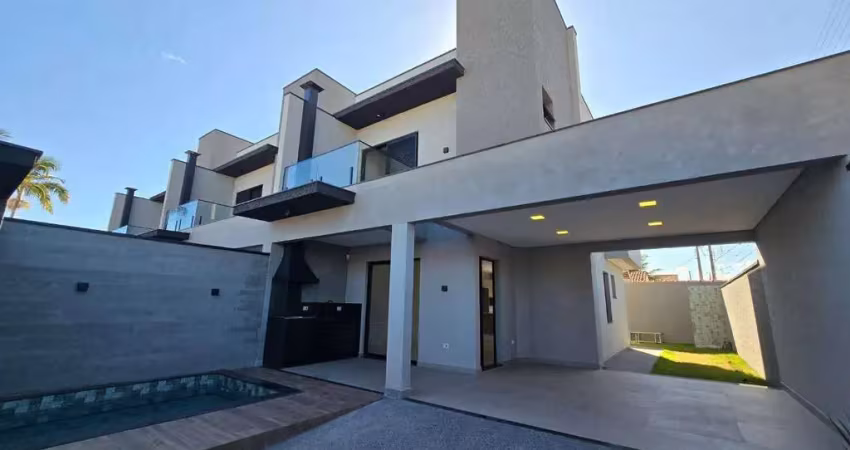 Sobrado Novo e Moderno a 550m Do Mar à Venda - Ribamar - Peruíbe/SP