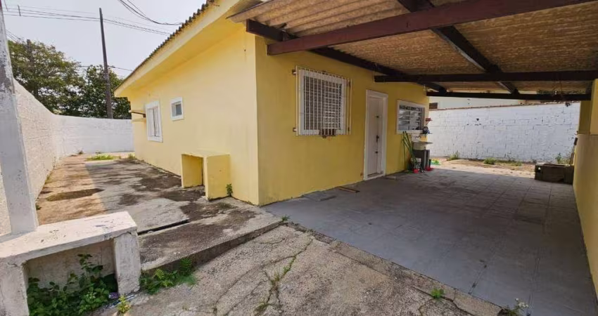 Casa com 3 Quartos a 900m do Mar  - Jardim Barra de Jangada - Peruíbe/SP