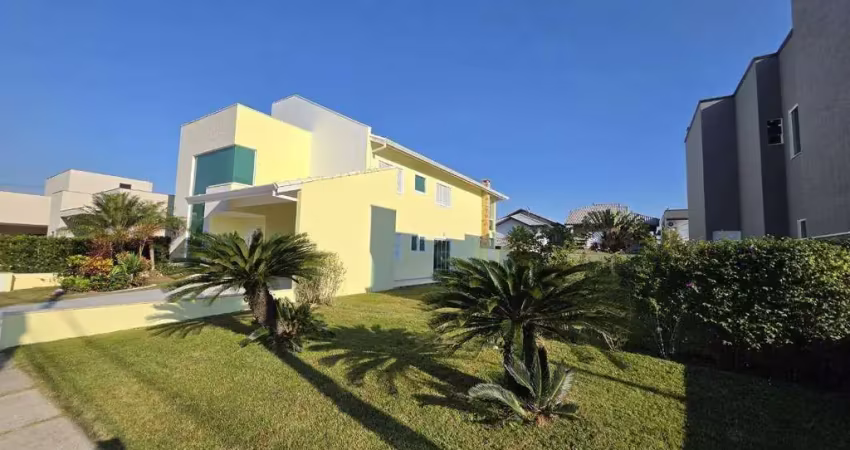 Sobrado com 4 quartos à venda em condominio  - residencial três marias - peruíbe/sp