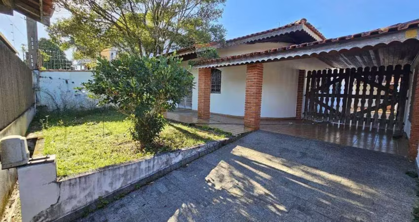 Casa  para alugar em dois lotes com piscina - oasis - peruíbe/sp