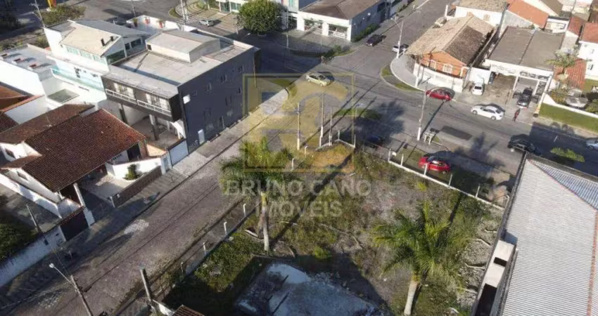 Terreno em 2 lotes na avenida principal - jardim imperador - peruíbe/sp