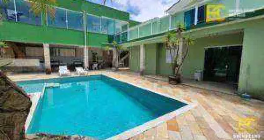 Ampla casa em 2 lotes com piscina, área gourmet e vista panorâmica