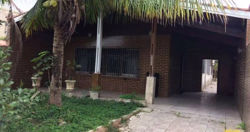 Casa com 6 quartos à venda na Avenida Padre Leonardo Nunes, 655, Centro, Peruíbe