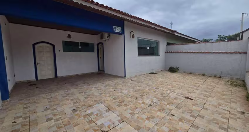Casa com 3 quartos à venda na Rua Vereador Alcides Donadelli, 993, Parque Balneário Oásis, Peruíbe