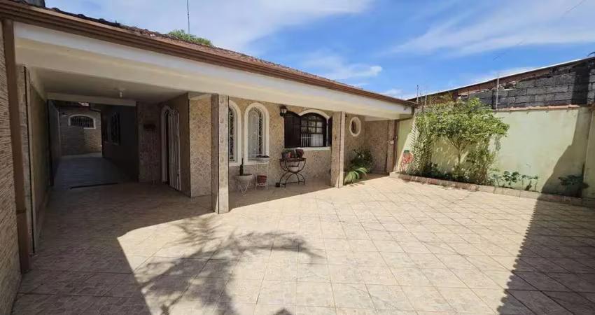 Casa com 3 quartos à venda na Avenida Padre Anchieta, 373, Centro, Peruíbe