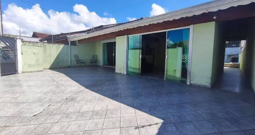 Casa térrea com piscina á venda  - cidade nova peruíbe - peruíbe/sp