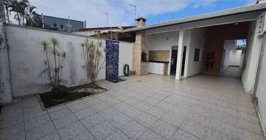 Casa térrea excelente localização com 3 quartos - nova peruíbe - peruíbe/sp
