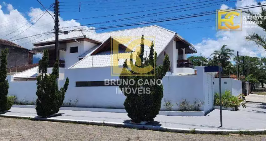 Casa com 4 quartos à venda na Rua Jose Veneza Monteiro, 415, Centro, Peruíbe