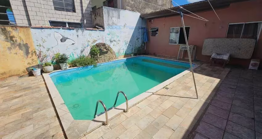 Casa com 3 quartos à venda na Avenida Padre Anchieta, 621, Centro, Peruíbe