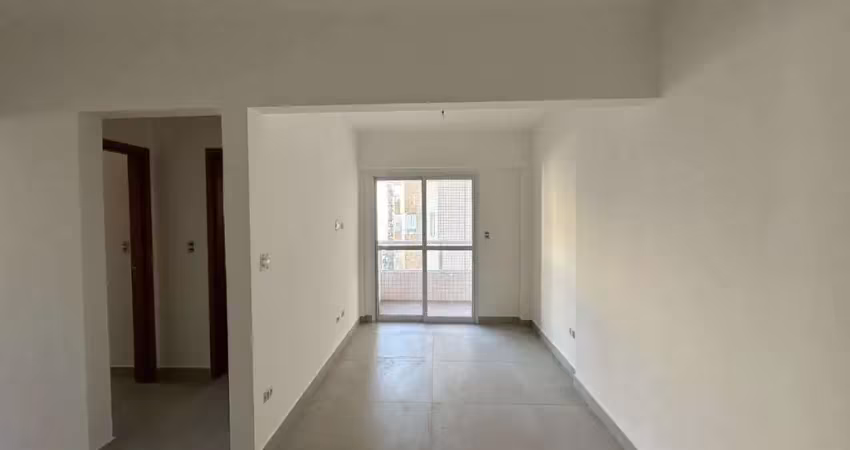Belíssimo apartamento a 200m do m ar e lazer completo