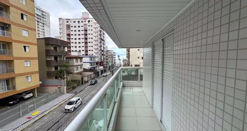 Excelente apartamento, à 150m do mar e lazer completo