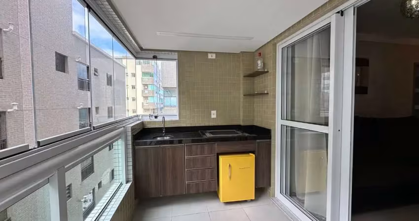 Belìssimo apartamento, à 100m do mar e lazer completo