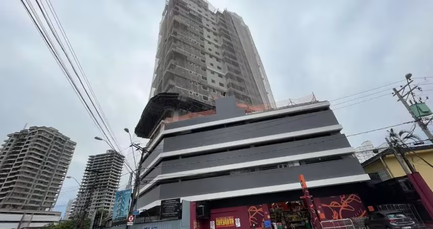 BELÍSSIMO APARTAMENTO, À 700M DO MAR E LAZER COMPLETO