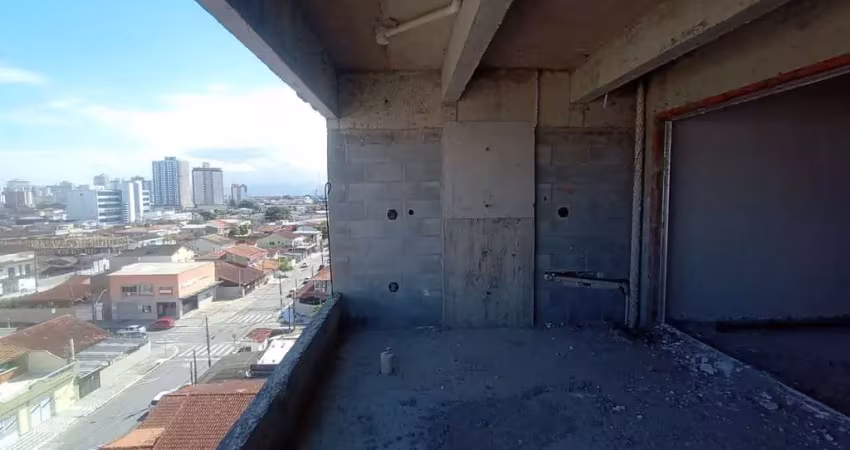 Belíssimo apartamento, à 900m do mar e lazer completo