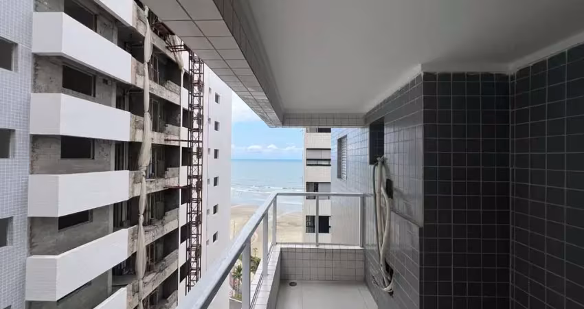 BELÍSSIMO APARTAMENTO, À 40m DO MAR E LAZER COMPLETO
