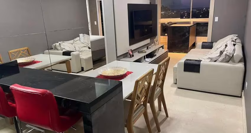 BELÍSSIMO APARTAMENTO COM ACABAMENTO FINO E LAZER COMPLETO