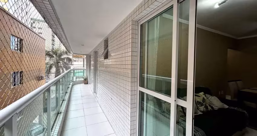 Belíssimo apartamento, à 150m do mar e lazer completo