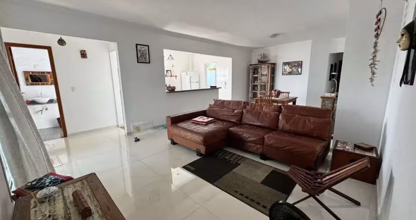 BELÍSSIMO APARTAMENTO, À 200m DO MAR E LAZER COMPLETO