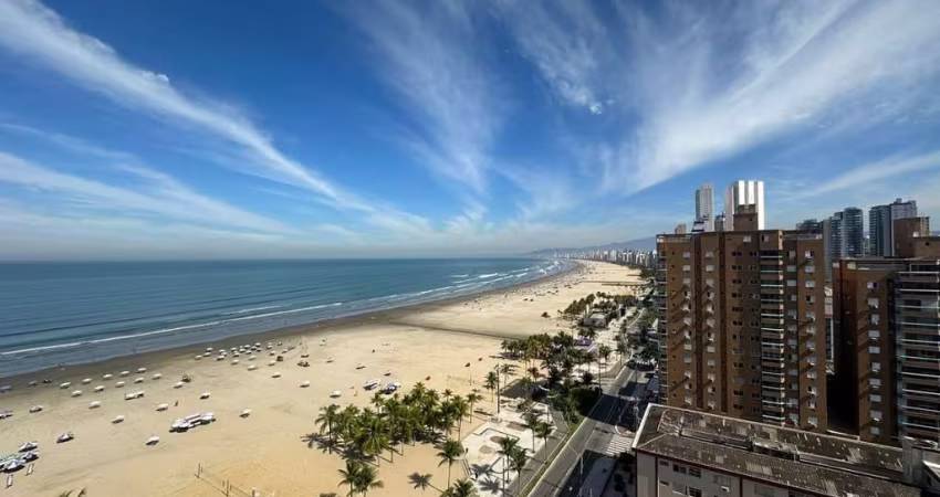 BELÍSSIMO APARTAMENTO, AMPLO E FINO ACABAMENTO